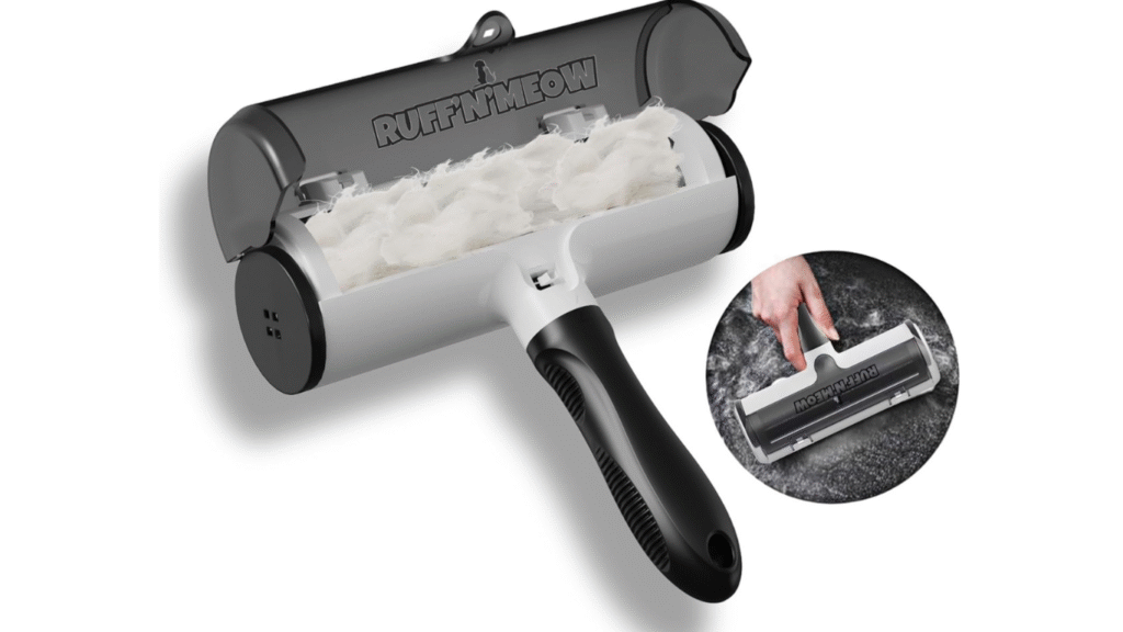 Ruff’N’Meow pet hair remover tool removing fur from couch upholstery