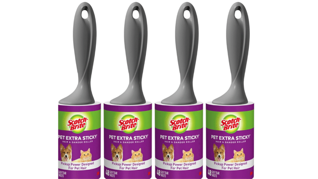 Scotch-Brite extra sticky lint roller removing pet hair from clothes and sofa